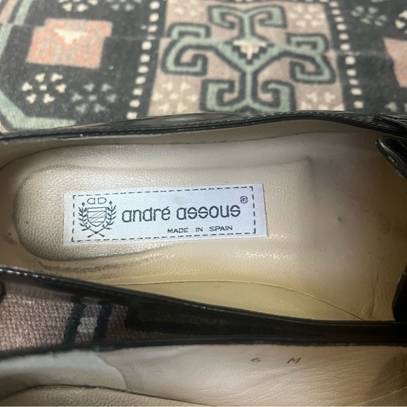 Andre Assous classic black patent leather loafers 6 - Picture 3 of 8